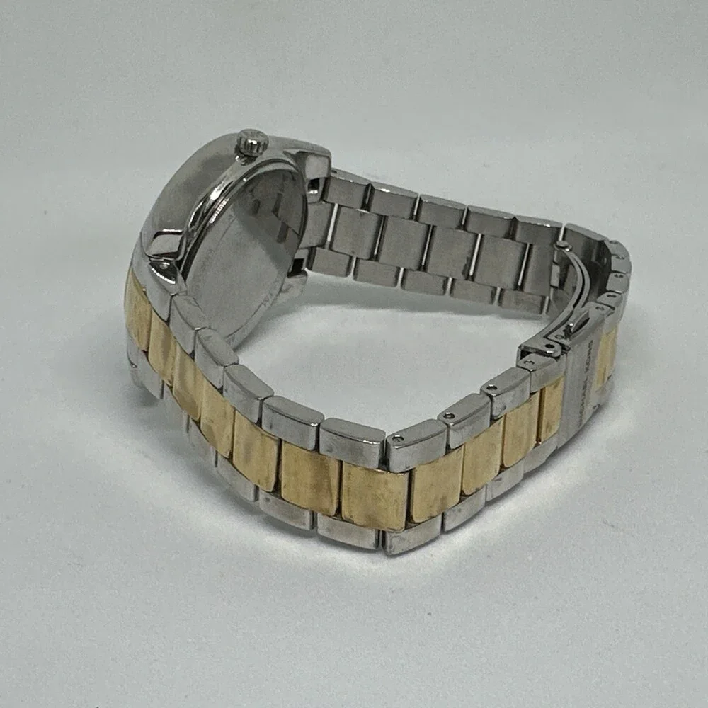 Michael Kors Ryland MK6195 Women's Two-Tone Stainless Steel Analog Watch HME623